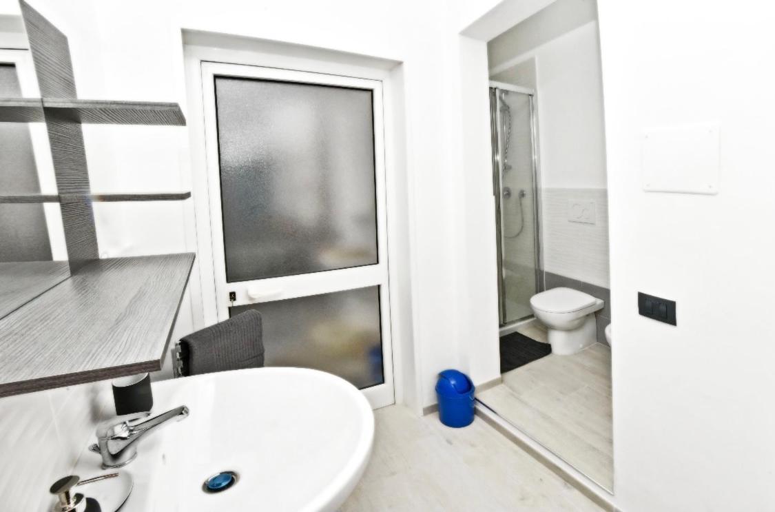Borgo 98 Guest House Matrimoniale Con Bagno Privato ลีวอร์โน ภายนอก รูปภาพ